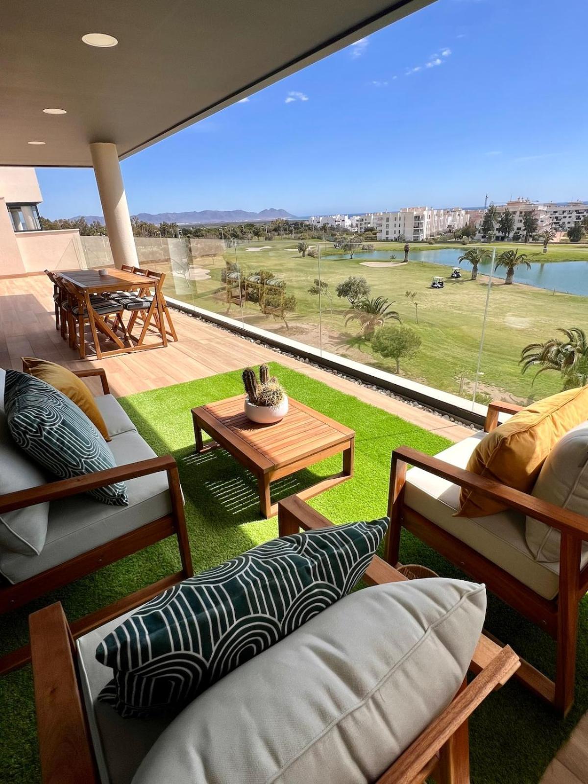 شقة Atico Toyo Golf ريتامار المظهر الخارجي الصورة
